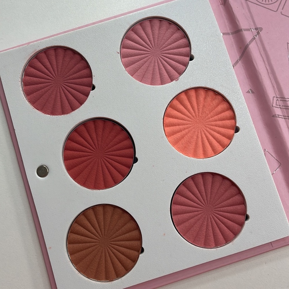 Ofra - Picture 4 of 4